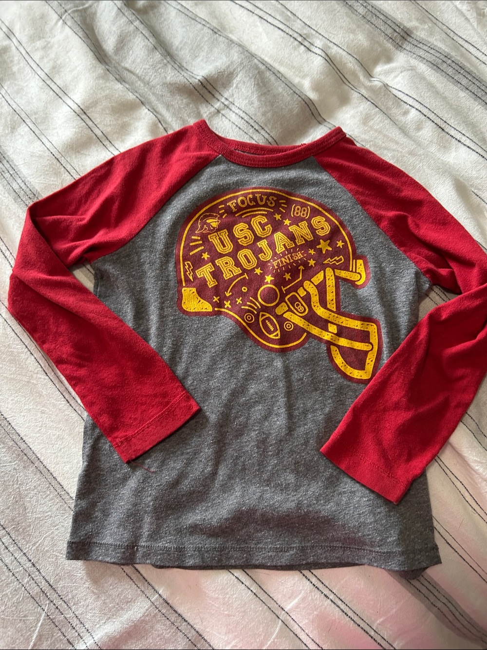 Kids' Gray & Red Long-Sleeve Raglan Tee